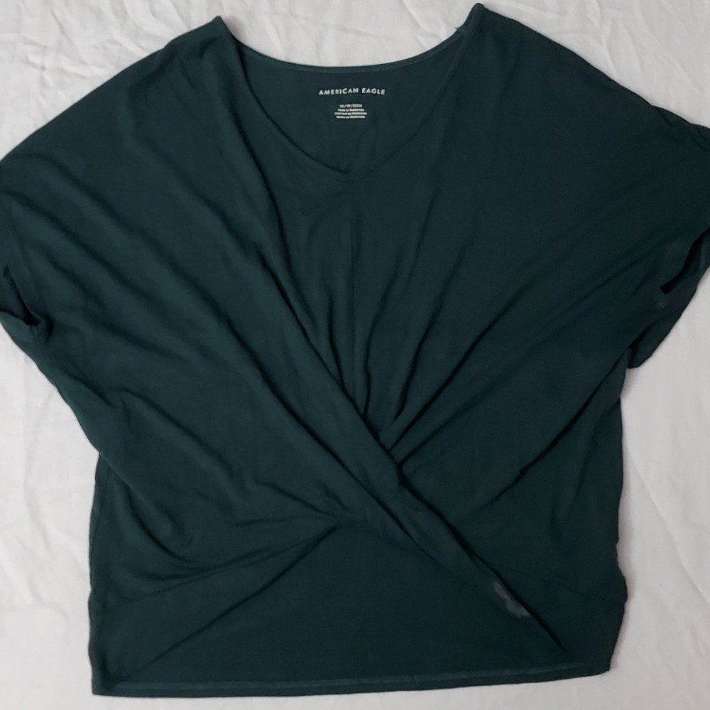 American Eagle top